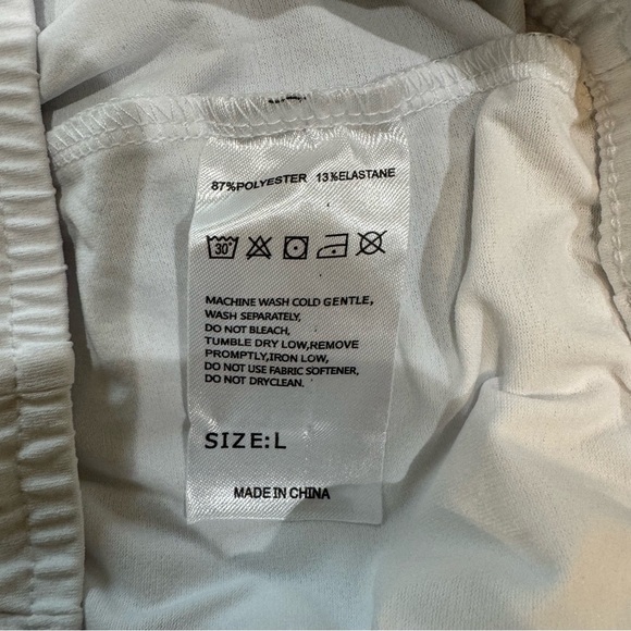 G Gradual White Bermuda Shorts 7” Inseam Size L - Picture 4 of 4